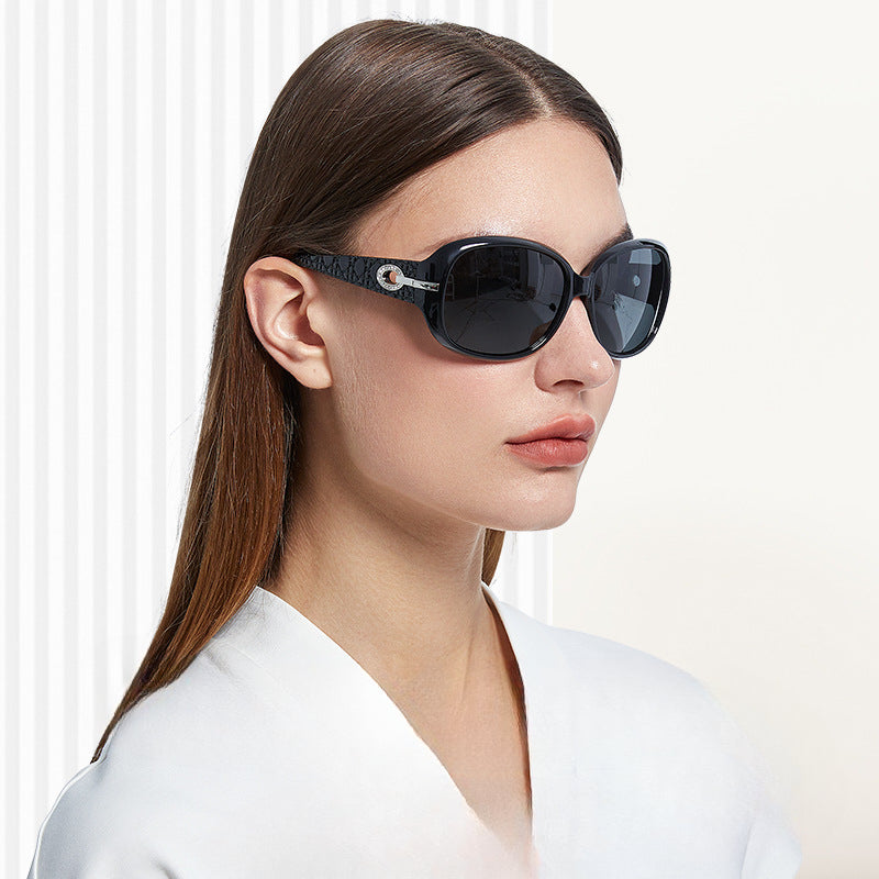 Wholesale Classic Large Frame Polarized PC Sunglasses